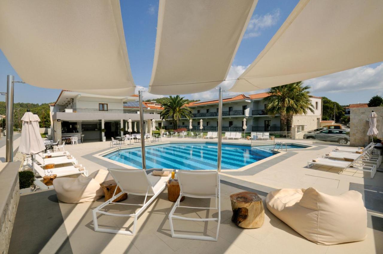 Aristotelis Hotel Fourka Eksteriør billede
