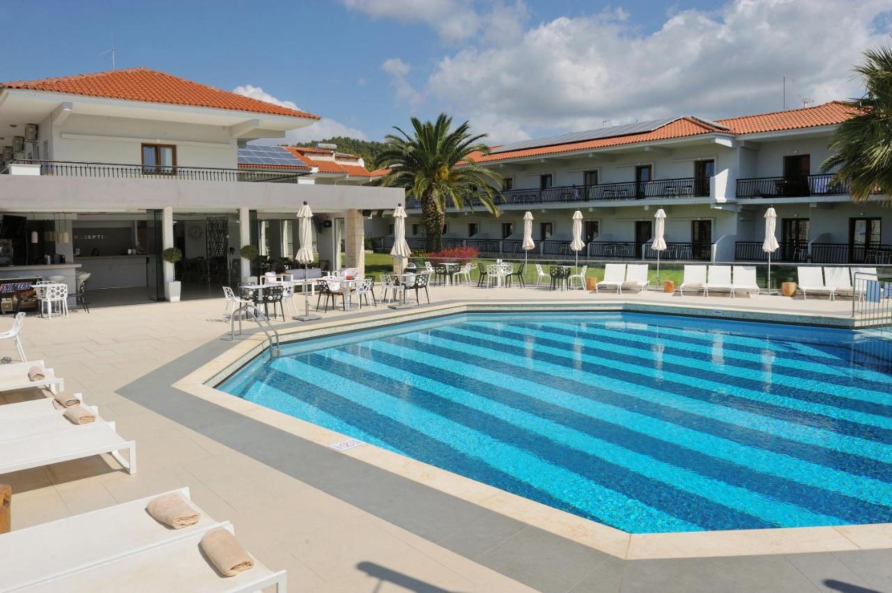 Aristotelis Hotel Fourka Eksteriør billede